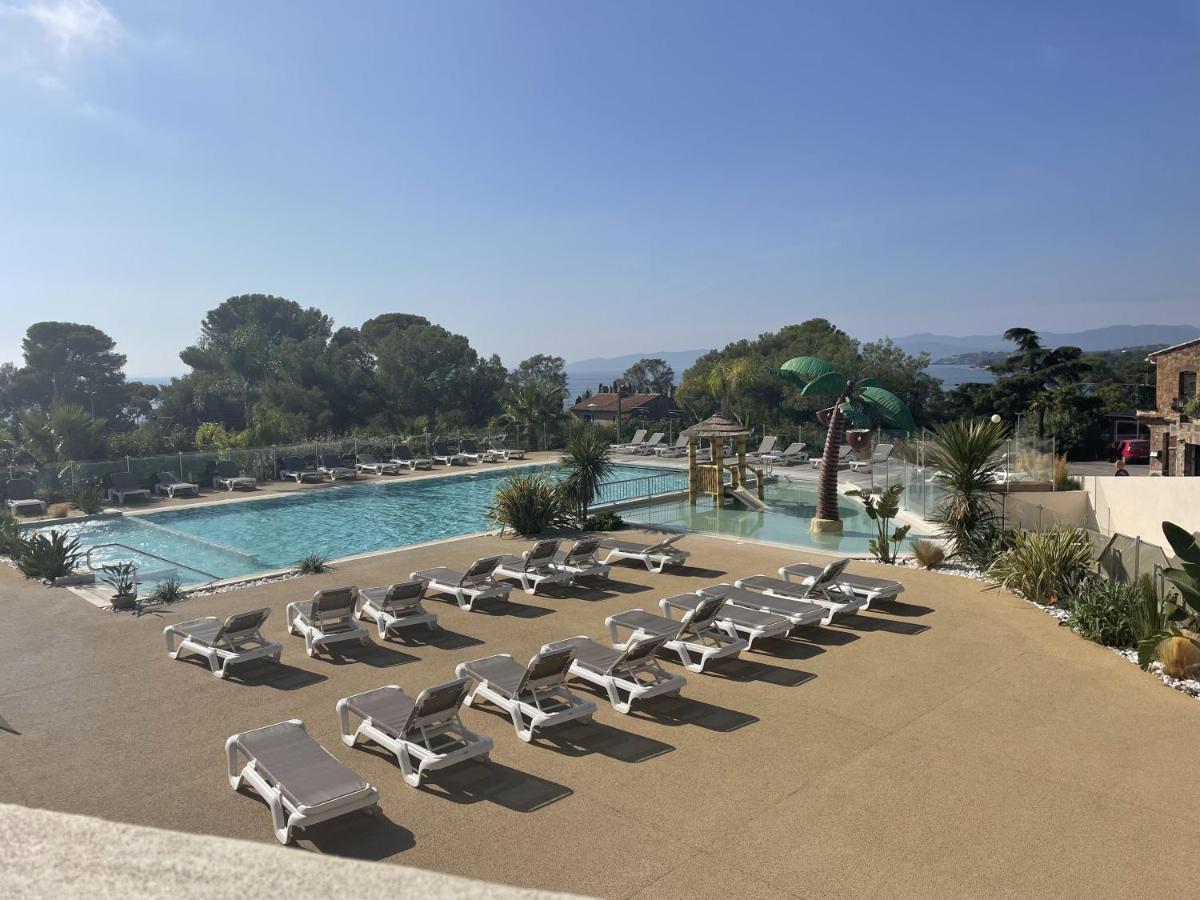 Hotel Blue Horizon Saint-Raphaël Zewnętrze zdjęcie